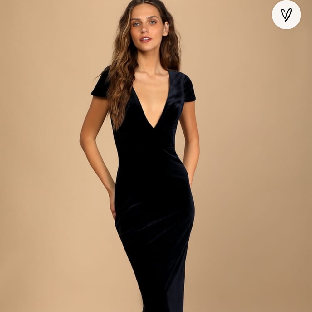 Feeling flawless v neck navy velvet maxi dress